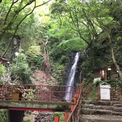 湯河原温泉「不動滝」